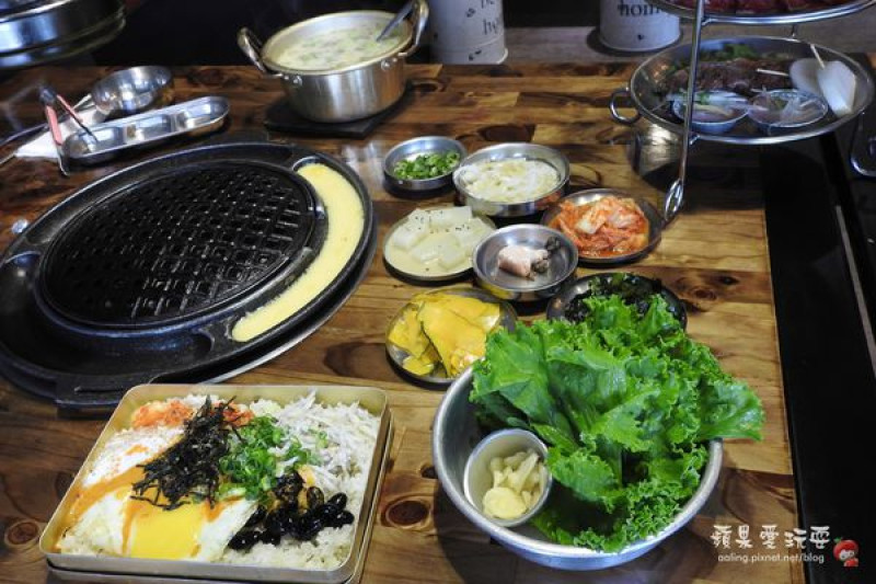 高雄左營‧美味份量足,小菜,烤蛋吃到飽~「韓哆路韓式燒肉」