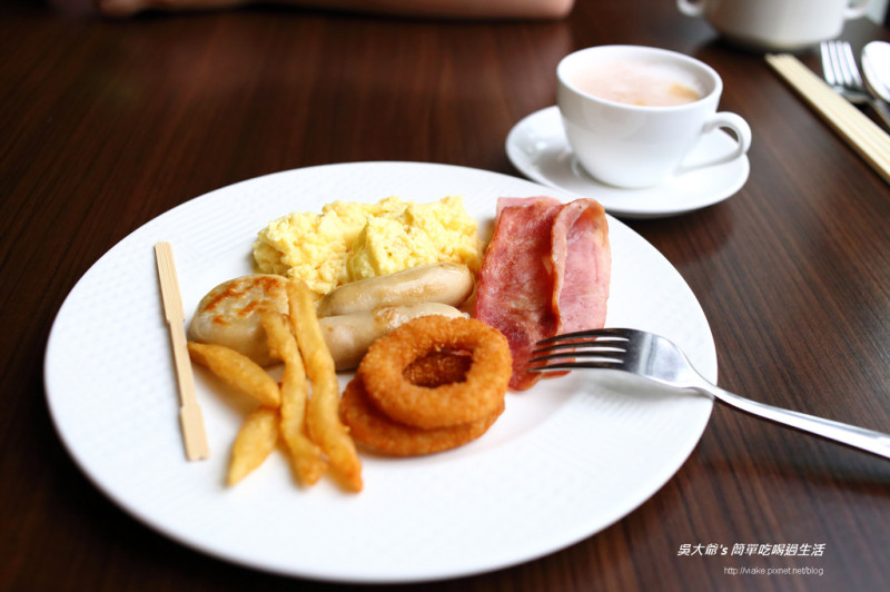 好好吃的早餐！Farfalla舞蝶西餐廳 皇品國際酒店．中西式都吃個一輪吧