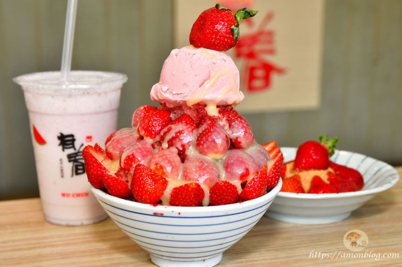【台中美食】有春冰菓室~冬天必吃超浮誇草莓冰上市啦，IG人氣美食推薦
