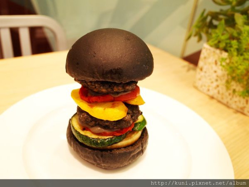 GR2日誌---Burger Lab：美味的漆黑漢堡