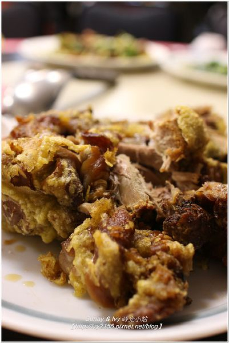 【新竹關西食記】香村花園客家菜餐廳。炸豬腳非吃不可
