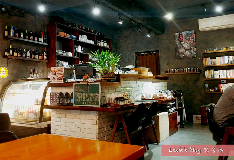 食記【台北】行天宮入內廚房(入內珈琲)  有wifi環境舒適的好咖啡店讓你躲一下午