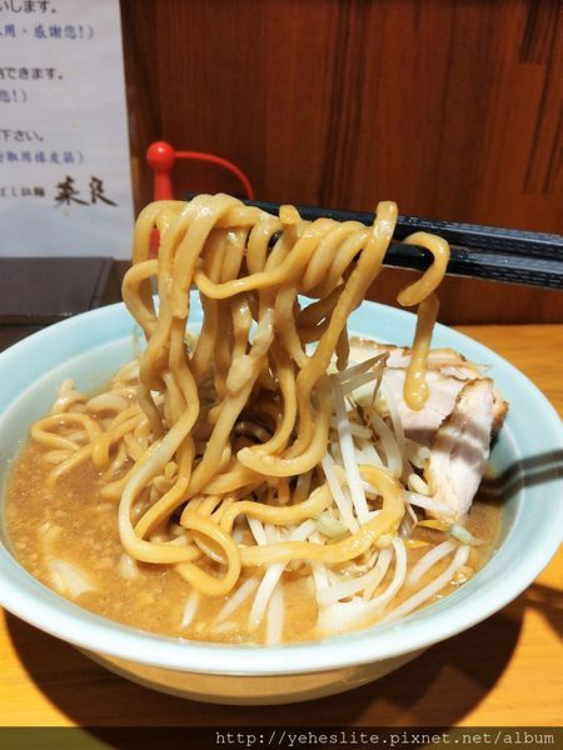 菜良拉麵-從日式變化的配菜之中找到拉麵風味的無限可能性