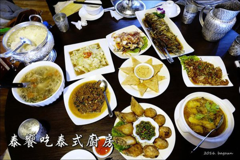 【台中大甲】泰饗吃泰式廚房（泰式料理專賣）。出餐速度非常快，口味頗正統且份量十足