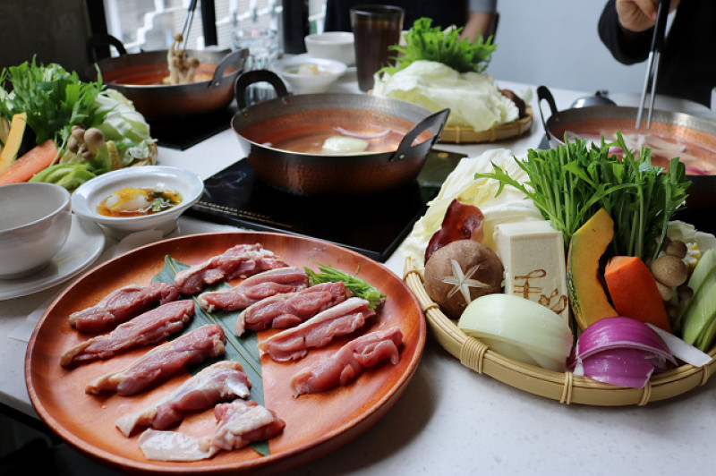 【台南美食】毛房 蔥柚鍋．冷藏肉專門-台南風味，老屋裡的日式火鍋！