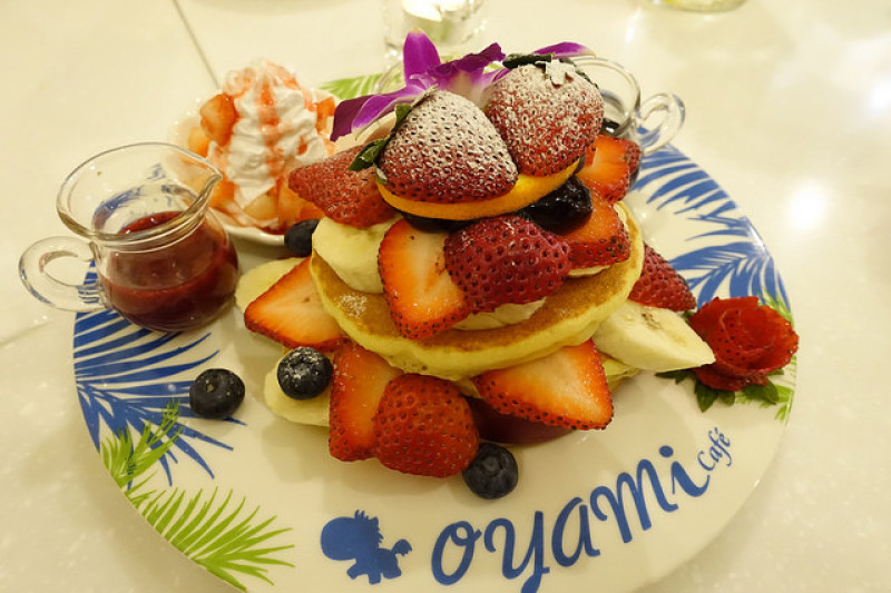 【食記】板橋新埔站。OyamiCafe(新埔店)~超夢幻下午茶餐廳