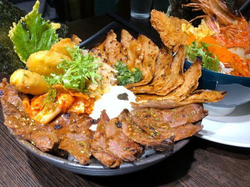 [台北東區]漂丿燒肉食堂丼飯/視覺系大份量燒肉