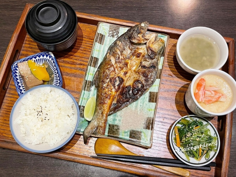 [南崁菜鳥覓食記]桃園 穀食堂~新鮮海味料理。南崁超人氣日式料理