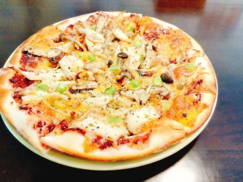 《桃園食記》美味披薩好選擇-卡薩義式披薩