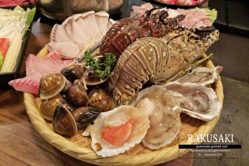 【板橋】 府中樂崎火鍋 ~ 滿足的雙人龍蝦套餐，這樣吃很過癮!!