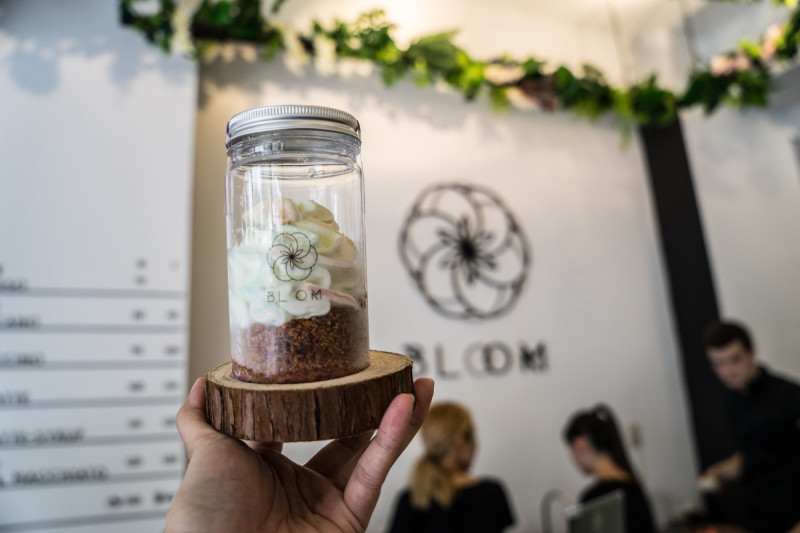 員林Bloom Dessert Bar|帥哥主廚做的米其林法式甜點，就算一口氣帶10罐甜點罐回家也不為過！