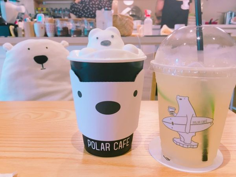 民生社區✿ POLAR CAFE✿日頭赤炎炎~ 來極地喝杯超萌北極熊飲品涼快一下吧!!