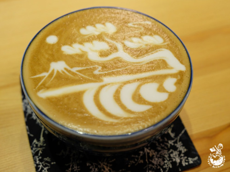 台中咖啡︳Yasumi cafe-世界拉花冠軍坐鎮，日式文青控必訪咖啡廳，近中興大學 