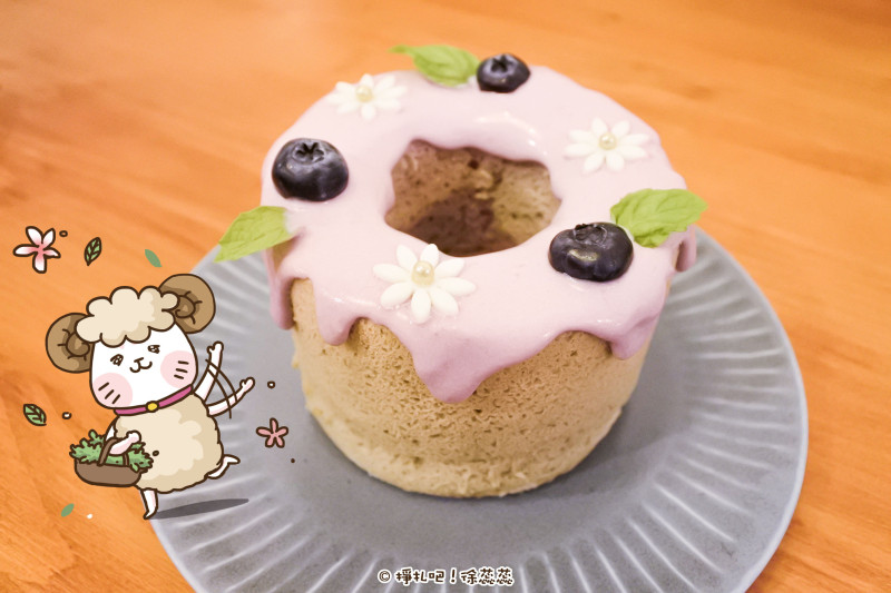 【食記】台北 大同區 迪化街《Arukinomoli 有木之森 Café》人生苦短，不如就讓自己在甜點森林中做個迷途羔羊吧！