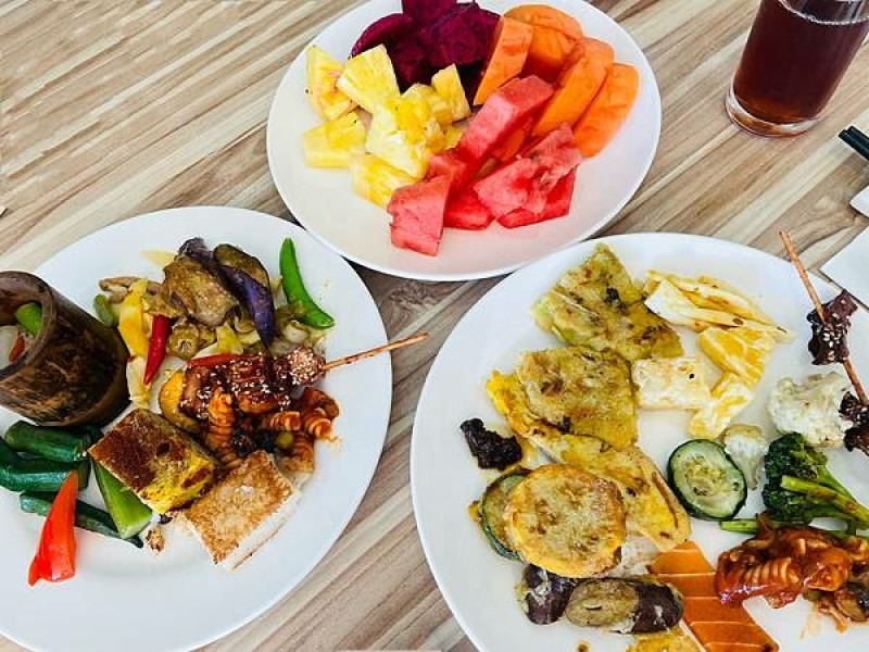 ||吃。花蓮|| 藍天麗池飯店 精緻蔬食自助餐吃到飽