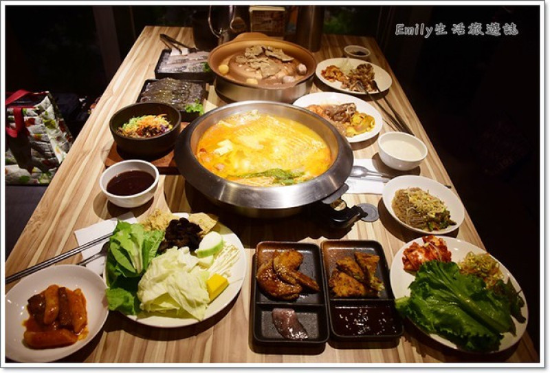 台北松山美食》銅盤嚴選韓式烤肉。松山吃到飽韓式餐廳，正韓部隊鍋和銅盤烤肉CP值高　