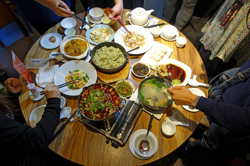 食旅三峽-初芯初蒔，三峽北大餐廳推薦，結合美食、藝術及廚藝教室，大廚駐店、充滿美學的中式料理餐廳