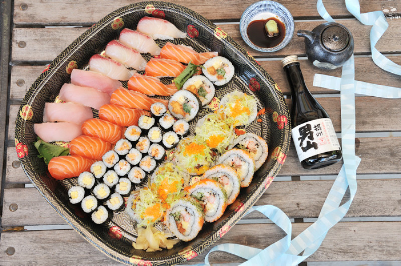 [台中好吃]一貫手作壽司，滿足外食族的口腹之慾，推出外帶壽司便當，生魚片握壽司、和牛壽司、花壽司大滿足