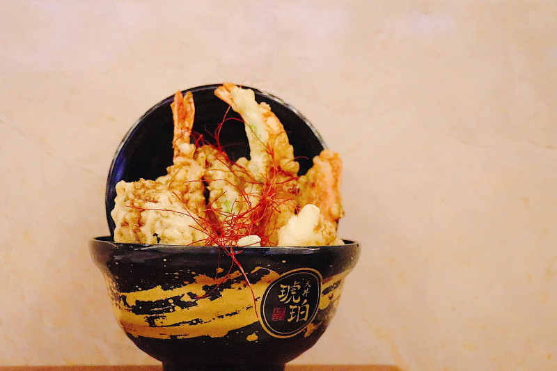 【信義】琥珀天丼｜新加坡擁有高人氣的日式天丼專賣店來台插旗