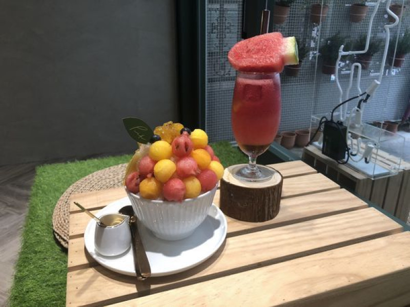 捷運中山站✿Piik挑食菓物✿水果的異想世界~美麗又健康的水果系列冰品!