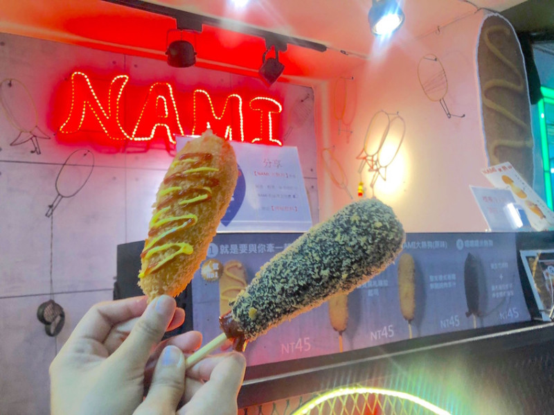 [台中] NAMI米熱狗 韓國必吃街頭美食就在逢甲夜市 香濃牽絲莫札瑞拉起司好對味