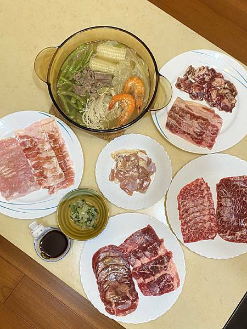 火山岩32盎司雙人燒肉分享餐 🌟宅配美食🌟防疫在家吃燒肉，原來這麼過癮!!