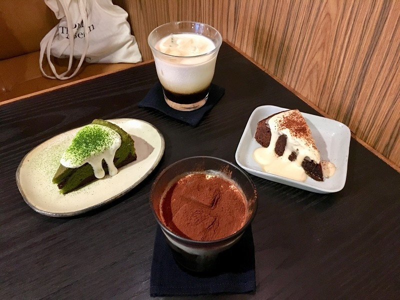 【台北｜六張犁站】STONE espresso bar＿提拉米蘇原來可以用喝的＿鹹鹹的巧克力蛋糕讓網美瘋狂