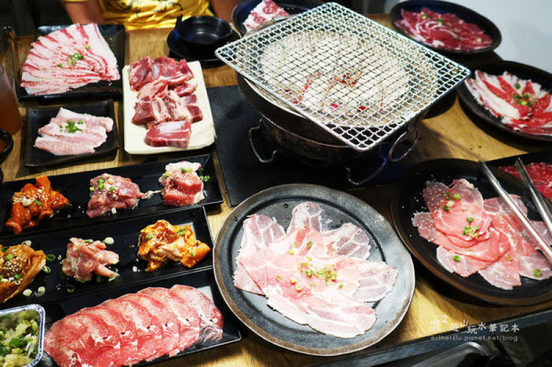 台北東區燒肉吃到飽.燒肉殿.和牛 海鮮 啤酒上百種食材任你吃 