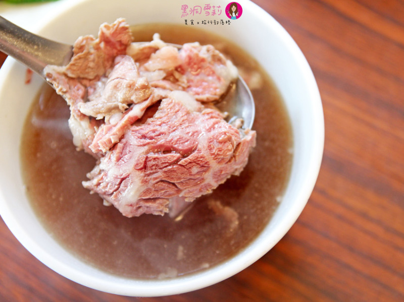 【食記】台南／佳里「順福土產牛肉湯」．必吃溫體牛/湯頭好肉鮮美