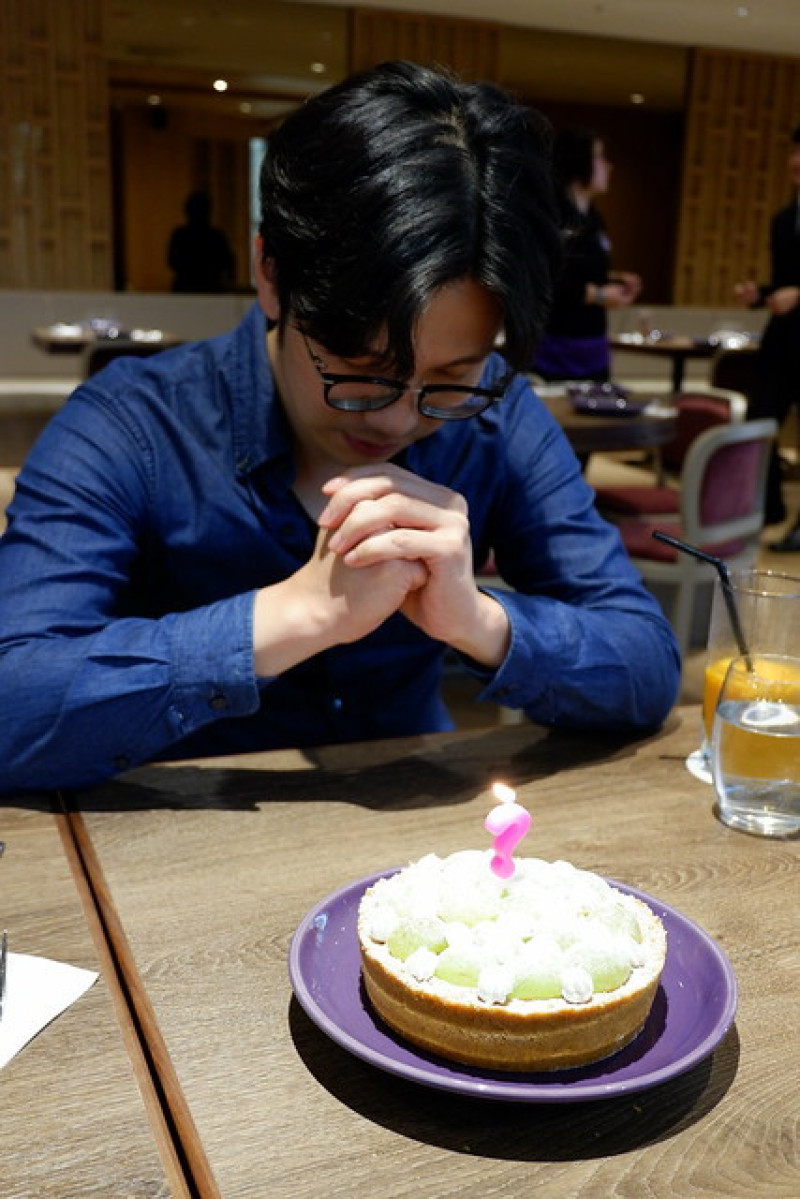 台中美食～新開幕 NARA Thai Cuisine Taiwan 台中中友店  飄洋過海來的地道泰式美味 祝福我們最帥的親咕生日快樂＾＾