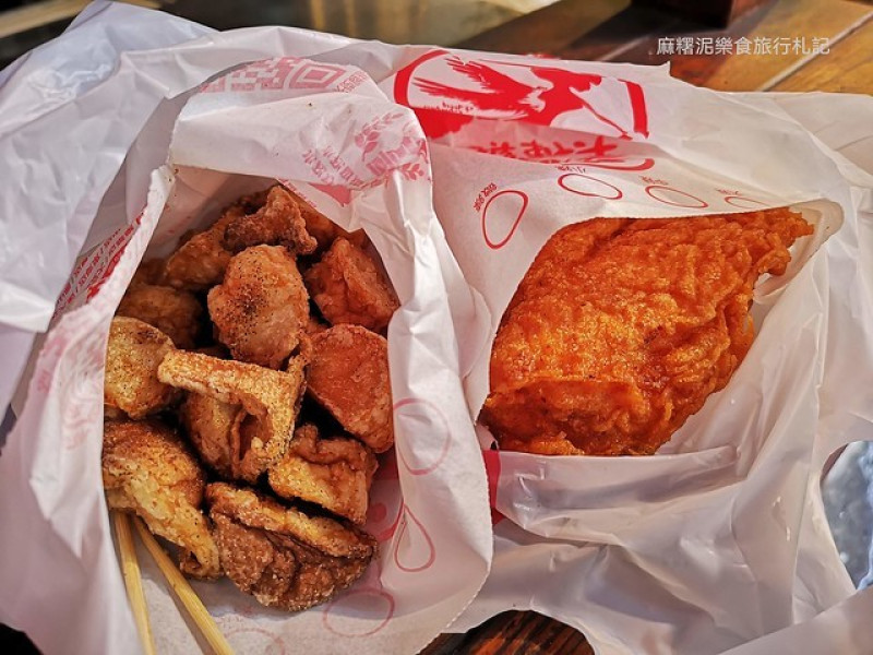 【台中 西屯區】一開店就大排長龍，超嫩多汁的人氣銅板美食『天使雞排』