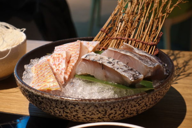 【北捷｜南京三民美食】Hi-Q鱻食｜為了你我們養了一群魚！全台首創褐藻創意料理餐廳