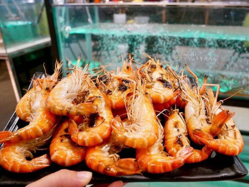 乾隆泰皇蝦流水蝦吃到飽｜新北市中和水道蝦推薦・新鮮屏東產地直送泰國蝦吃到飽