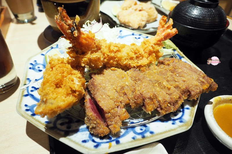 【高雄│漢神巨蛋】京都勝牛～來自日本現炸60秒的美味！雙人套餐內容與份量有誠意