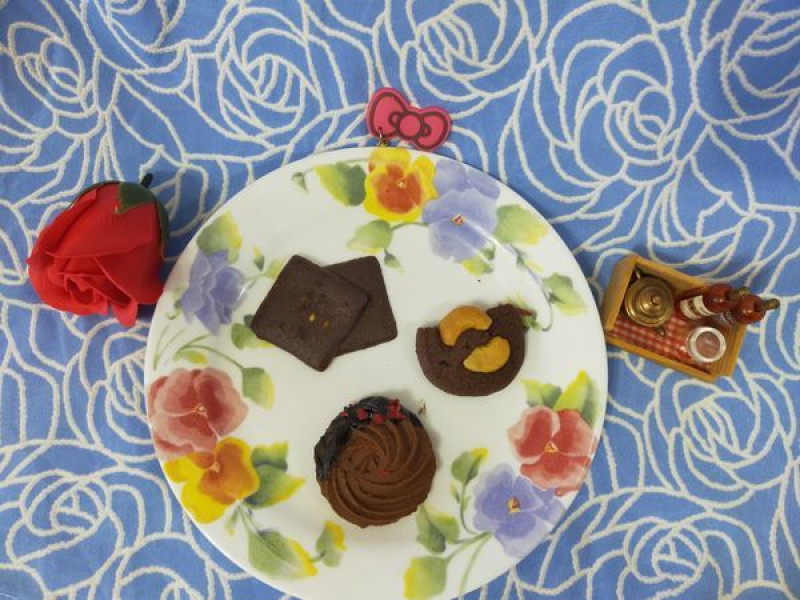 "頂級巧克力的迷幻滋味"手工製作的優質<栩の可可小舖>粉色大理石巧克力餅乾伴手禮