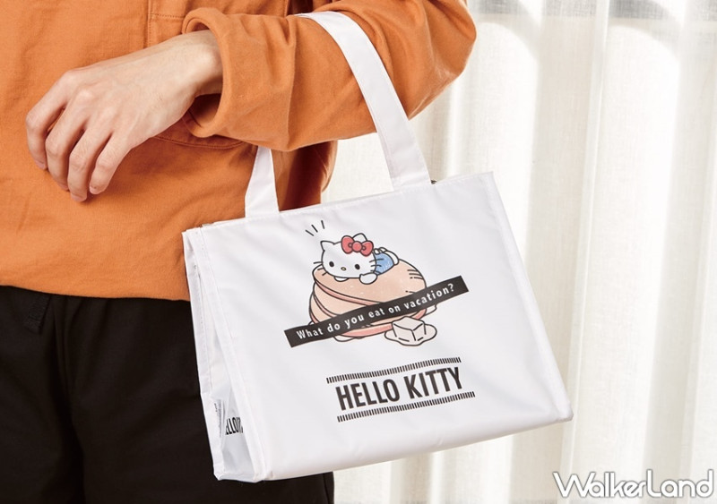 最萌HELLO KITTY卡友禮來了！統一時代百貨、夢時代購物中心同步推出「HELLO KITTY保溫午餐袋組」，加碼「酷企鵝午睡洞洞枕」準備開搶。