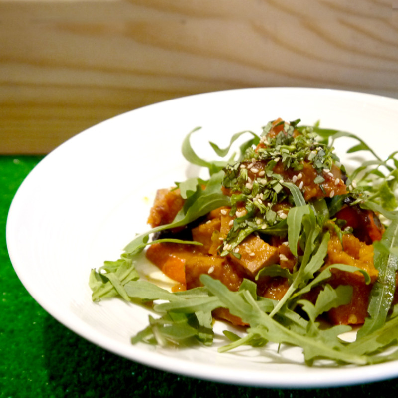 台北國賓AQUA Lounge推出『VEGAN 綠色食尚』料理，引領饕客擁抱健康！