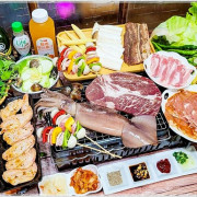 中秋在家烤肉免煩惱！！最受歡迎生鮮食材通通有，小農時蔬、台灣活菌豬、和牛，一次輕鬆買齊！！