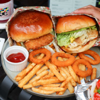 foodtinne在暫停漢堡 Pauses Burger Bar pic_id=7563190