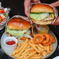 foodtinne在暫停漢堡 Pauses Burger Bar pic_id=7563197