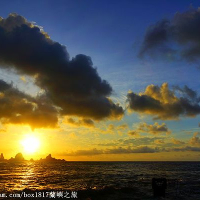 【跳島。蘭嶼】蘭嶼軍艦岩。蘭嶼當地人觀賞日出的新亮點