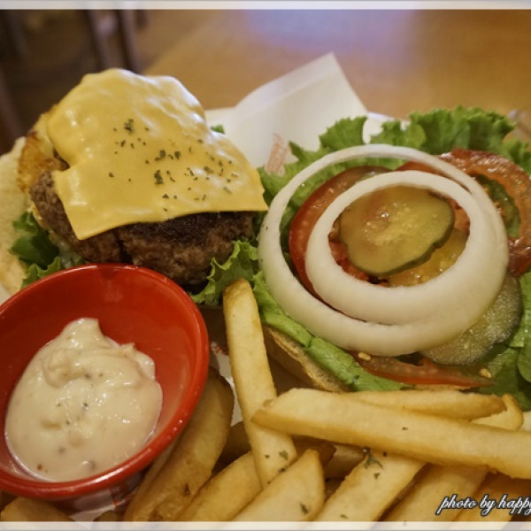 台中市 餐飲 多國料理 其他 Mambo Burger慢堡(東海店)